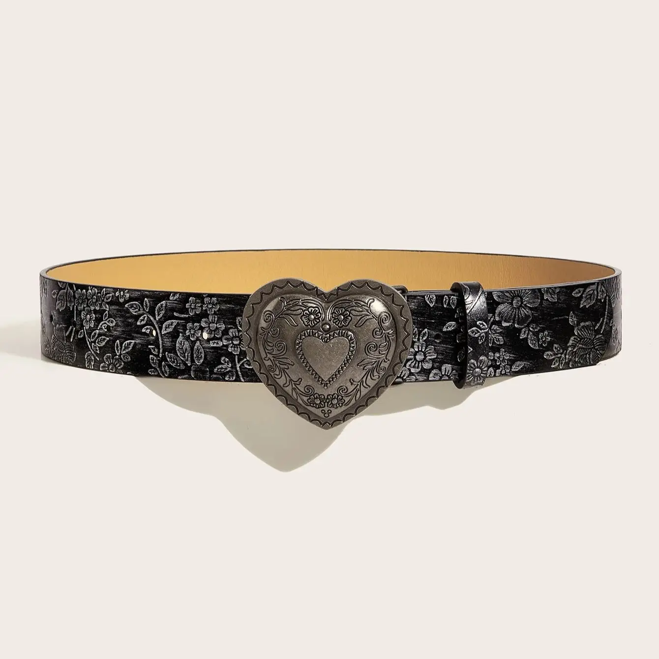 A love buckle pattern PU leather belt fashionable casual jeans - Image 2