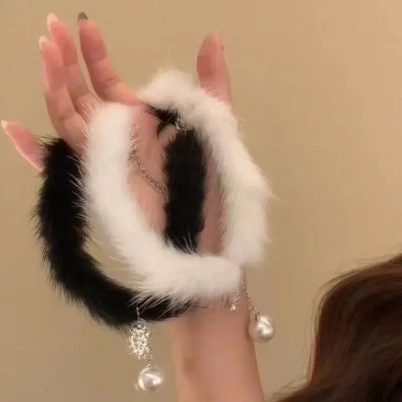 Women Sexy Snowflake Pearl Fluffy Necklace Choker Plush Velvet Clavicle Chain Collarbone Chokers Party Club Fashion Jewelry